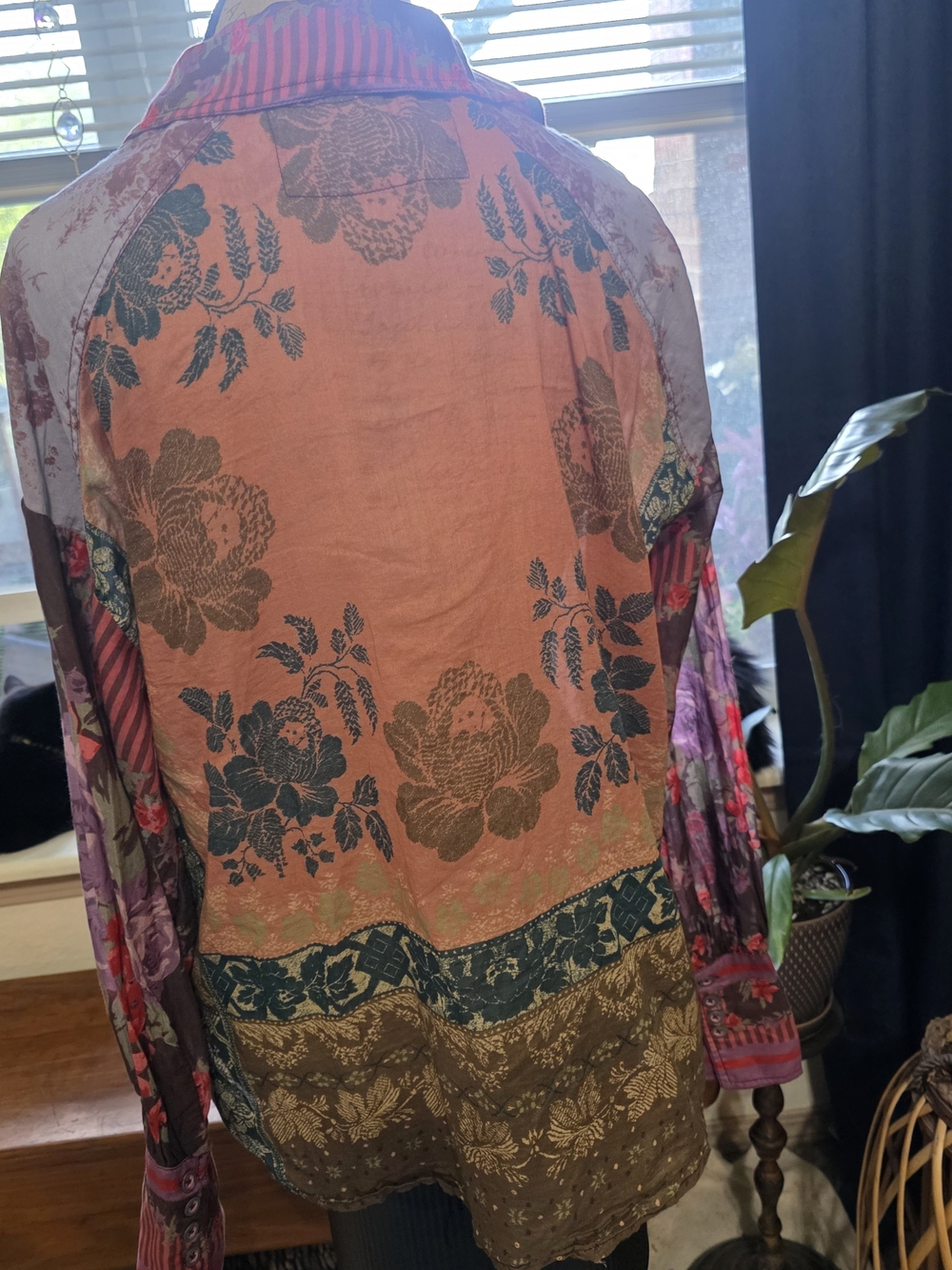 We The Free Oversized Flowy Lightweight Floral Patchwork Button-Up Shirt - Picture 6 of 12